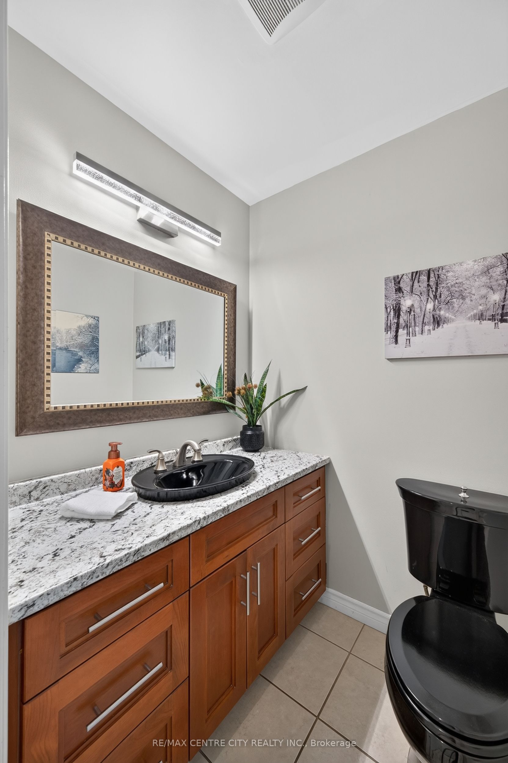 15 Cavanaugh Crescent, St. Thomas, ON N5R 5Y3