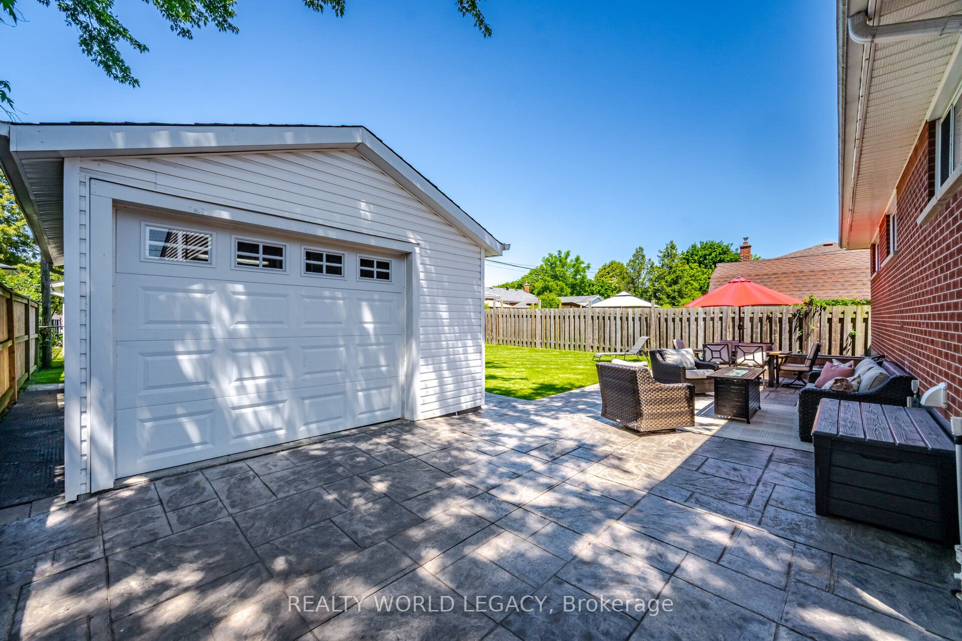 664 Upper Ottawa Street, Hamilton, ON L8T 3T5