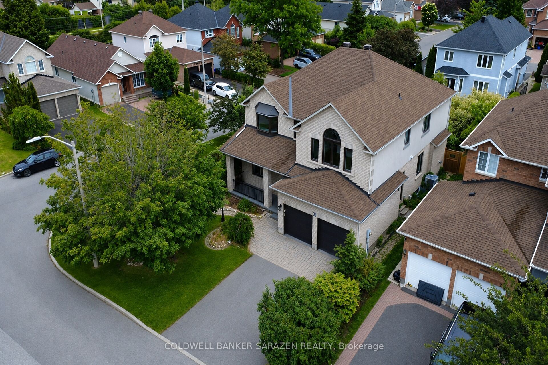31 Fanterra Way, Hunt Club - South Keys and Area, ON K1T 3Y7