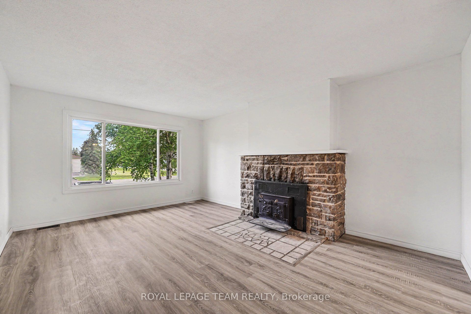 129 Christopher Hamilton Street, Stittsville - Munster - Richmond, ON K0A 2Z0