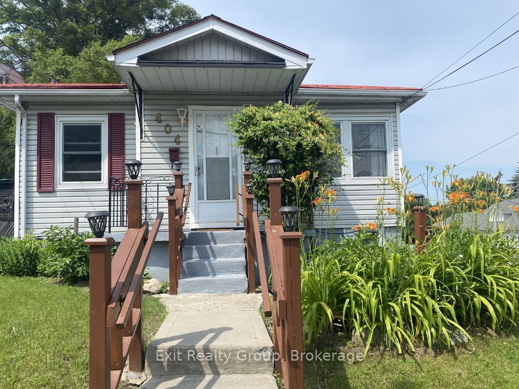 404 Bleecker Avenue, Belleville, ON K8N 3V8