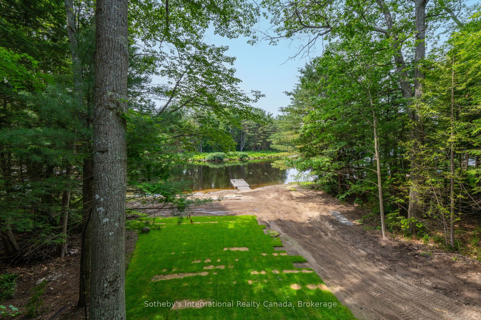 1023 Strachan Pt Road, Muskoka Lakes, ON P0C 1A0