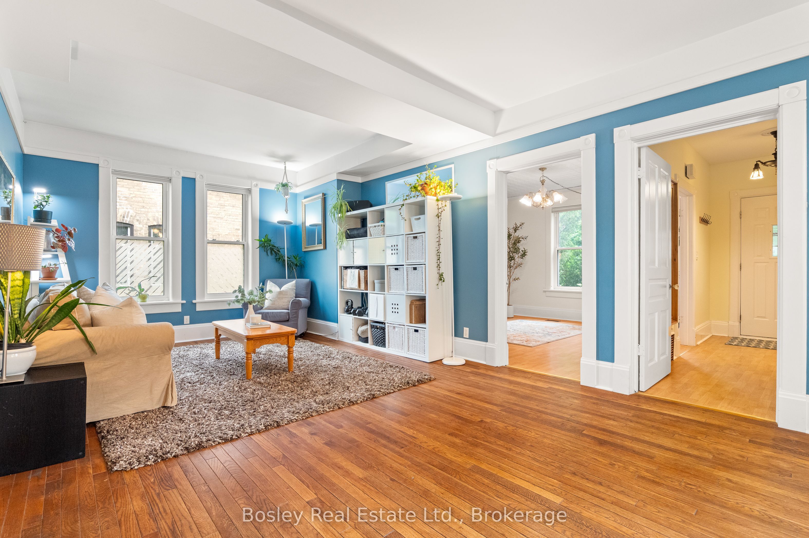 29 St Leger Street, Kitchener, ON N2H 4L8
