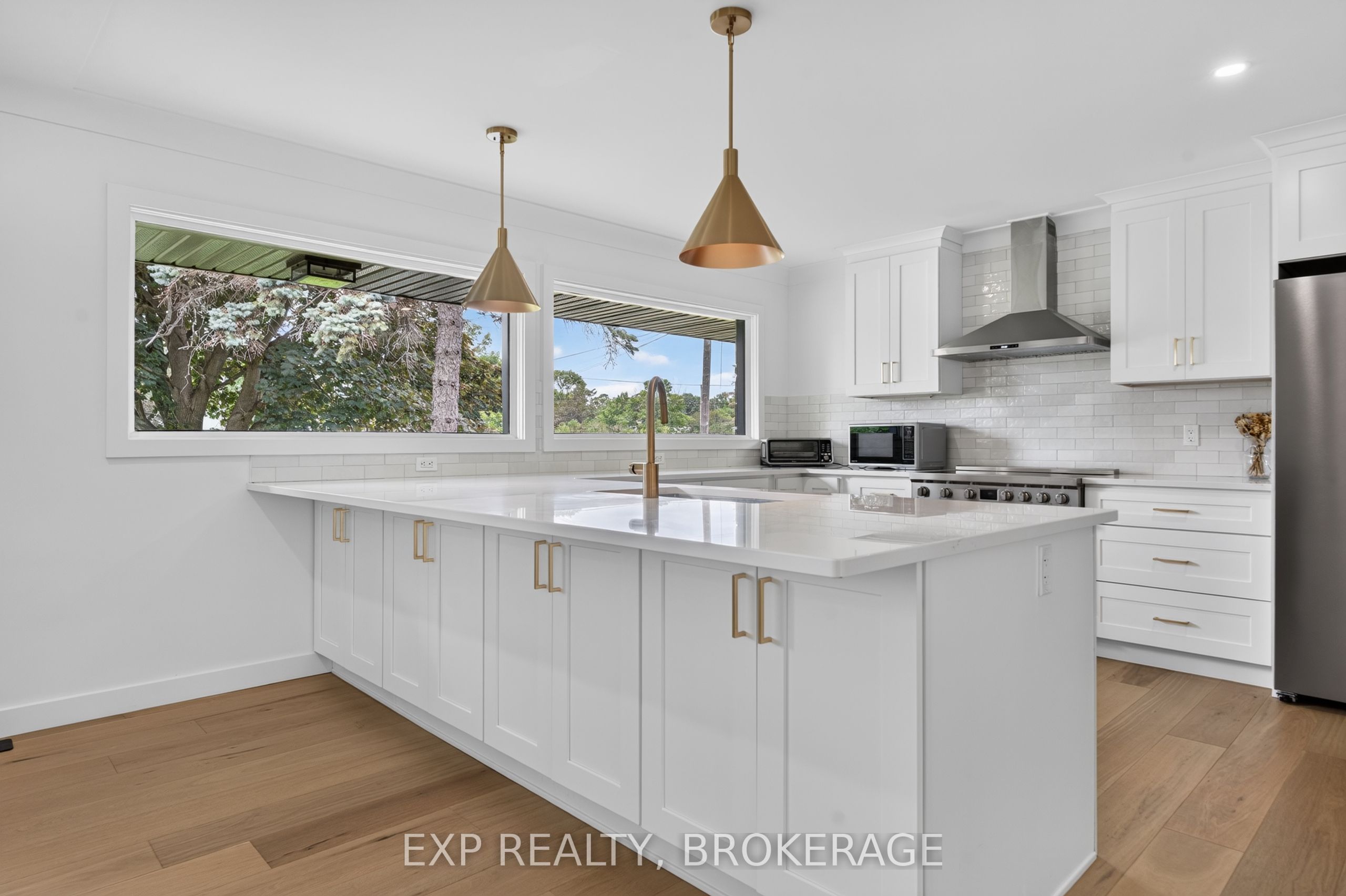1802 SYDENHAM Road, Kingston, ON K7L 4V4