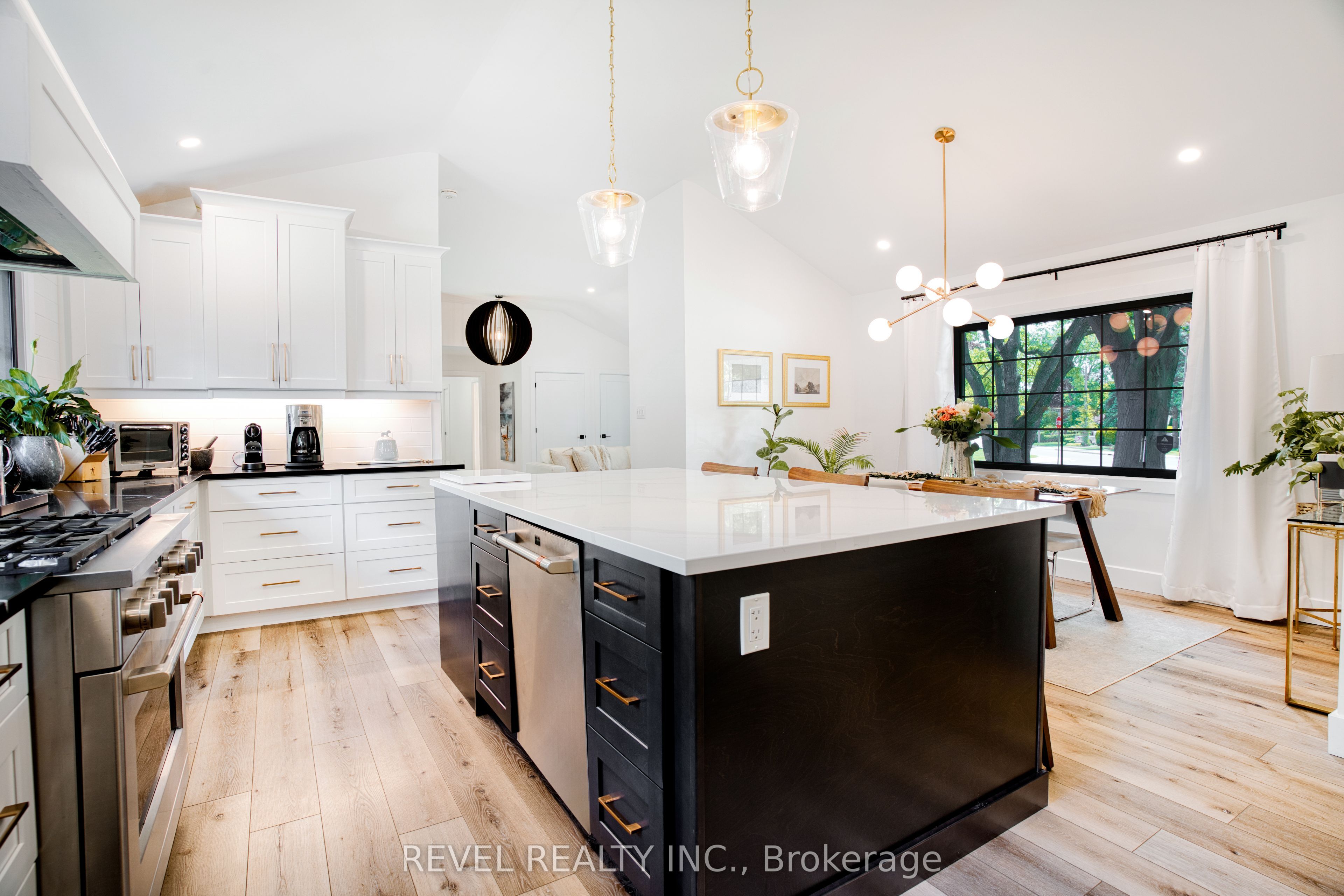 793 Green Lane, London North, ON N6H 2V2