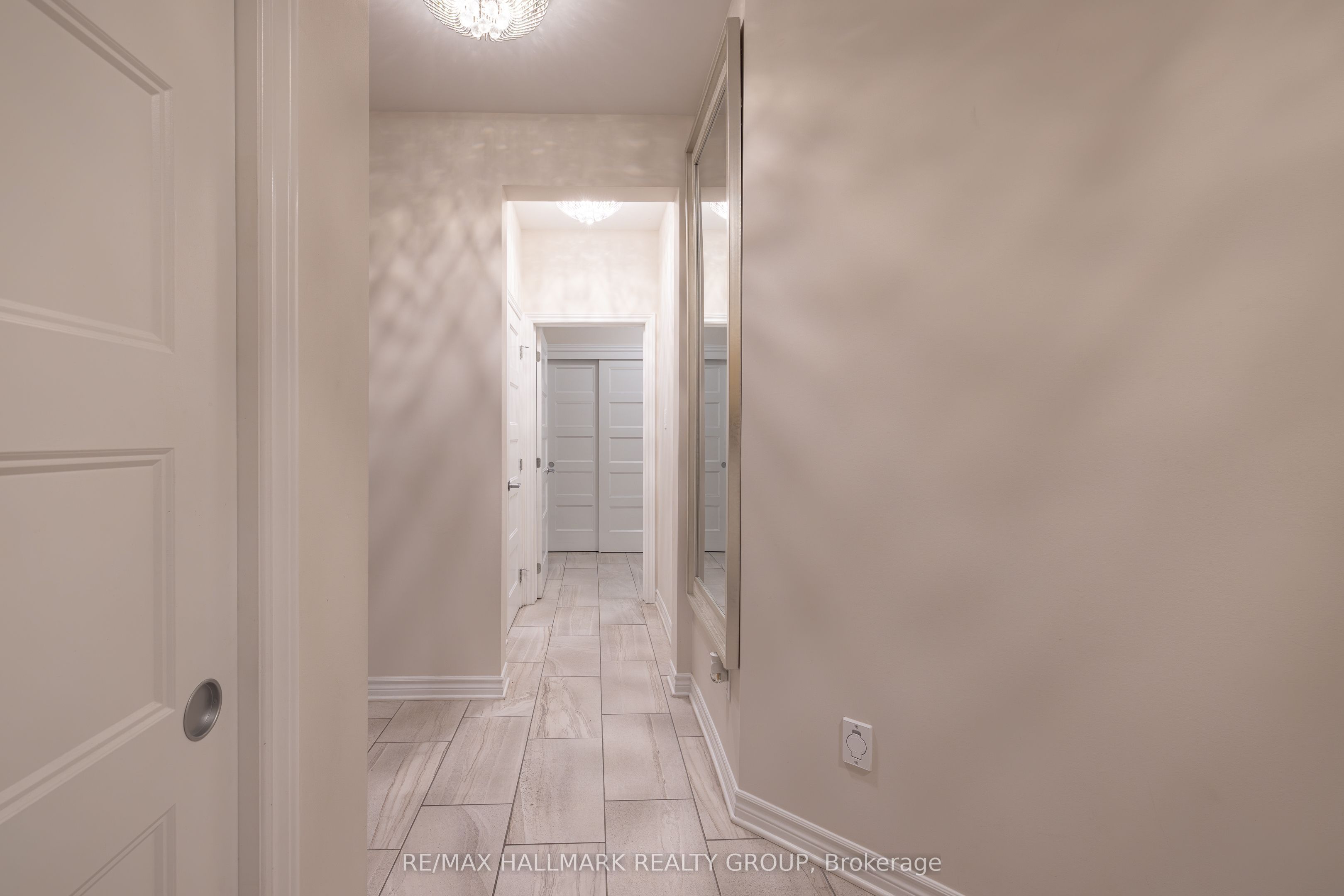57 Zaatiik Grove, Blossom Park - Airport and Area, ON K1X 0E5
