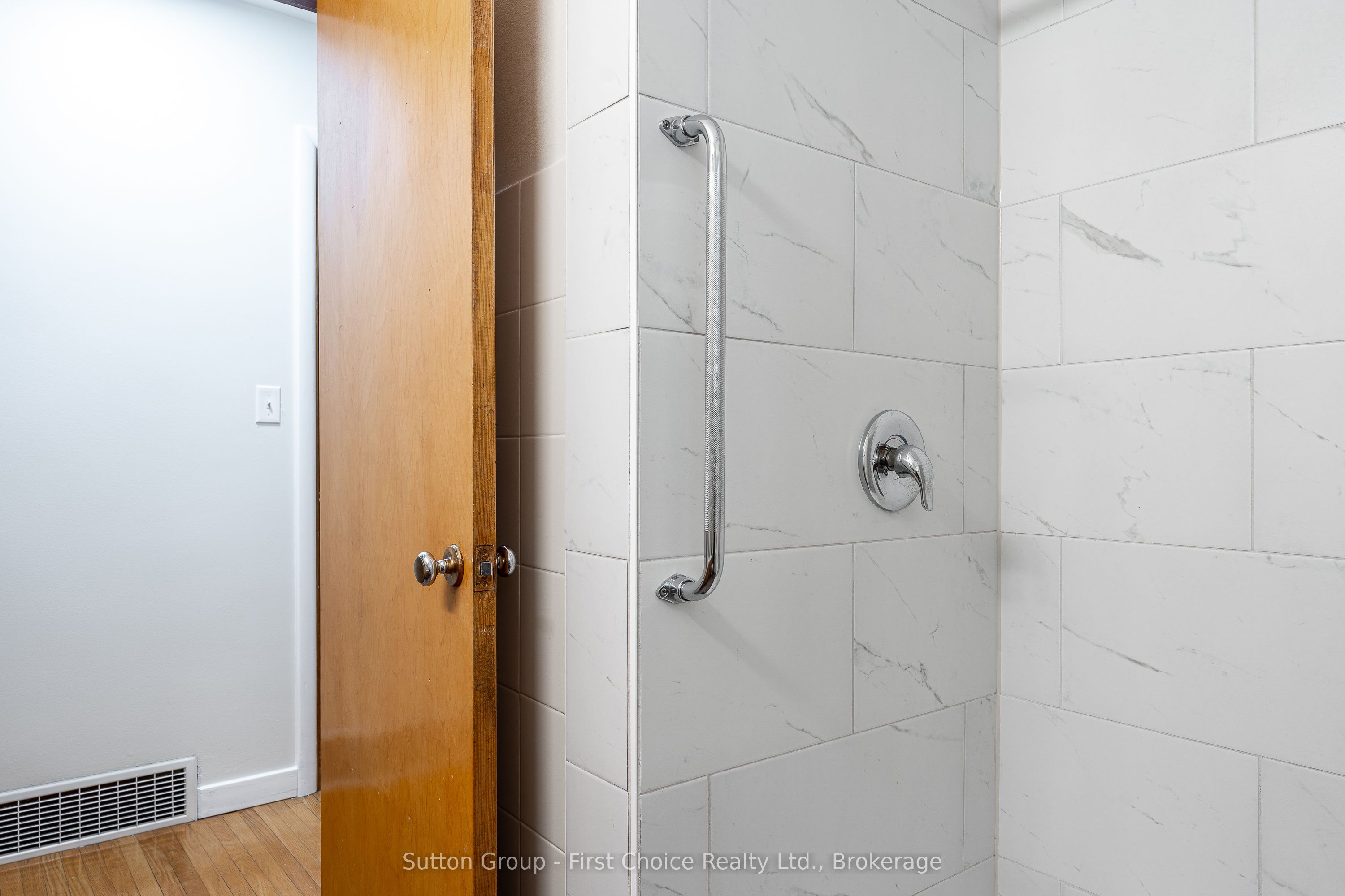 153 Home Street, Stratford, ON N5A 2A2
