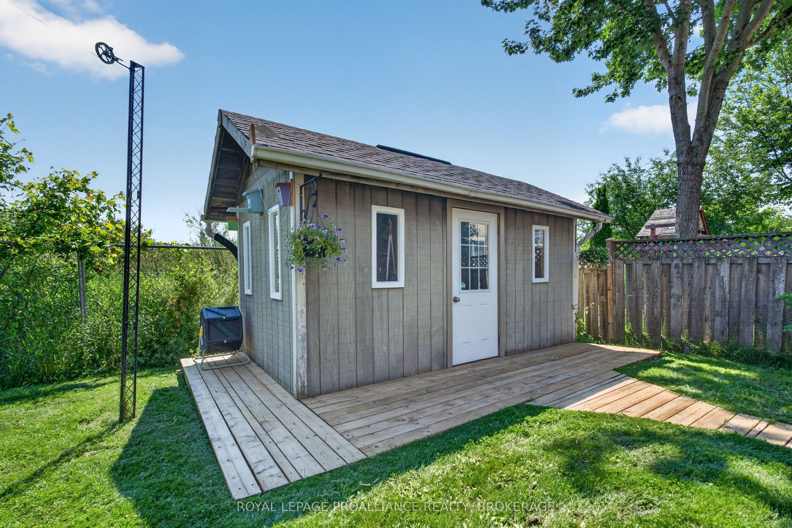 41 Chartwell Crescent, Kingston, ON K7K 6P2