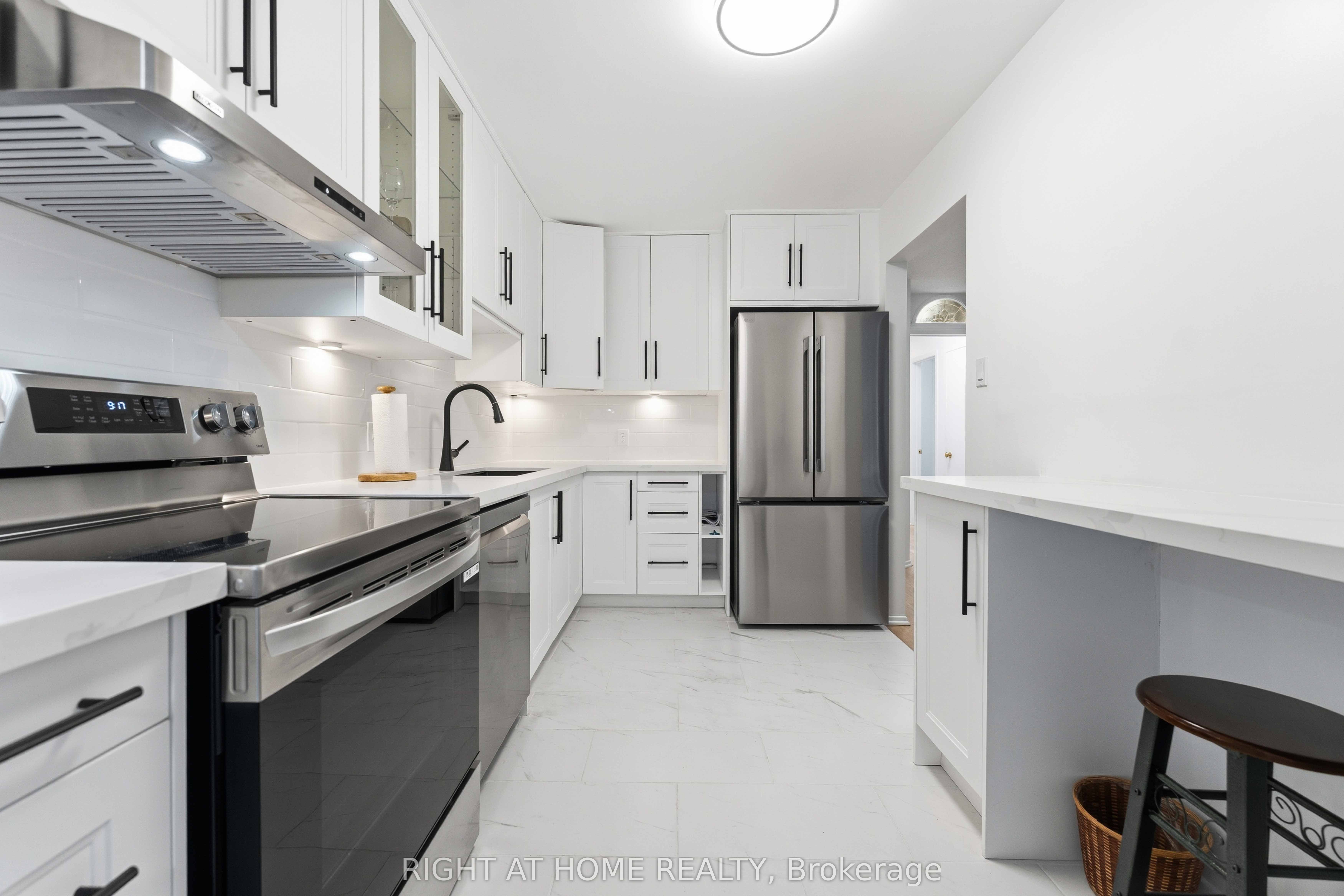 178 Presland Road, Overbrook - Castleheights and Area, ON K1K 4J7