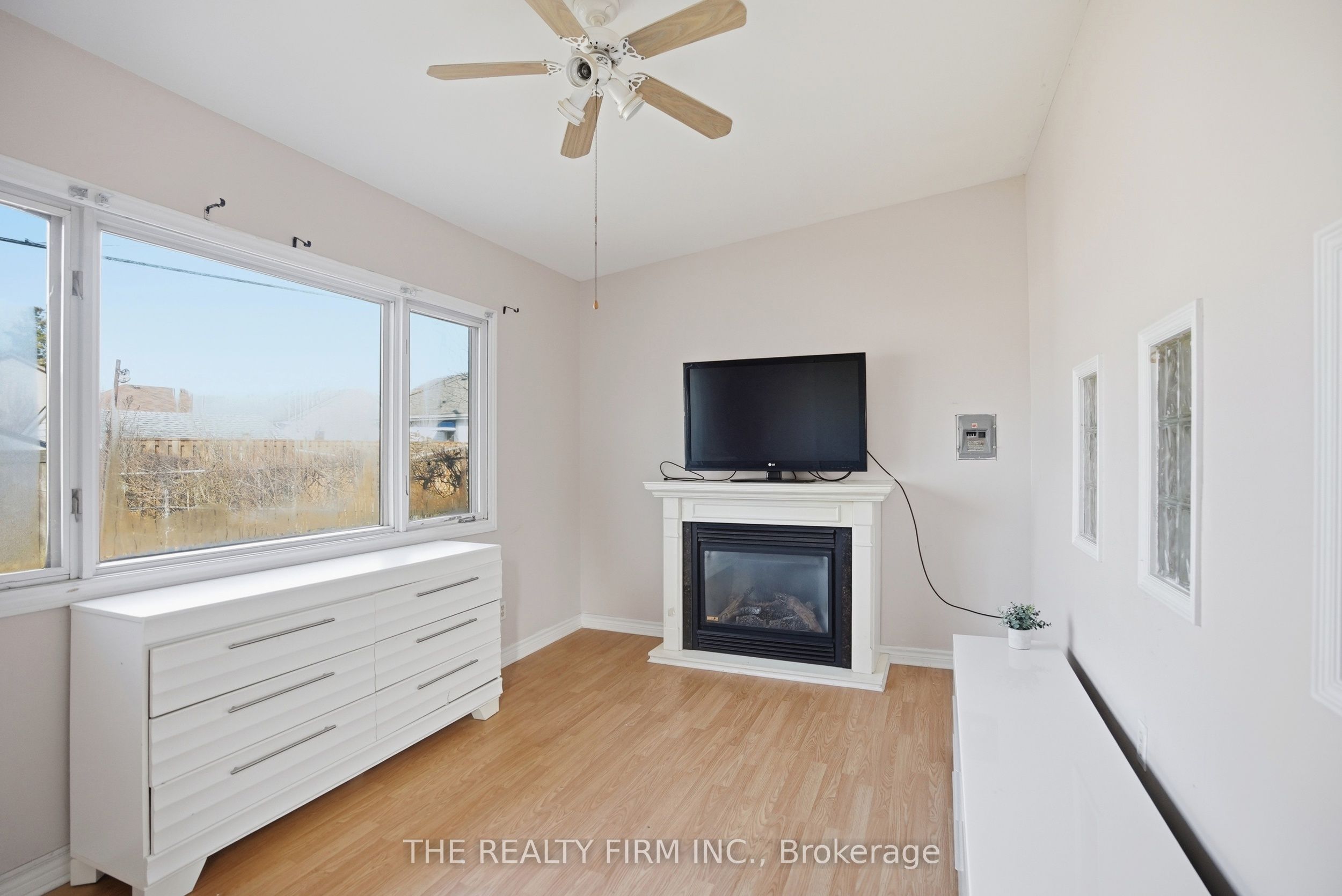 151 Brisbin Street, London East, ON N5Z 2M2