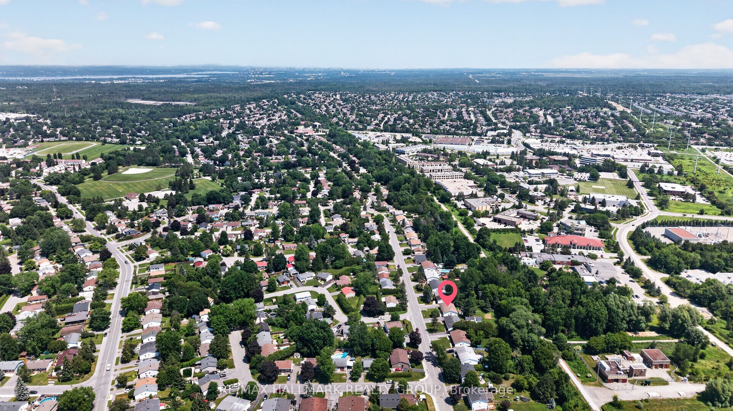 110 Glamorgan Drive, Kanata, ON K2L 1R4