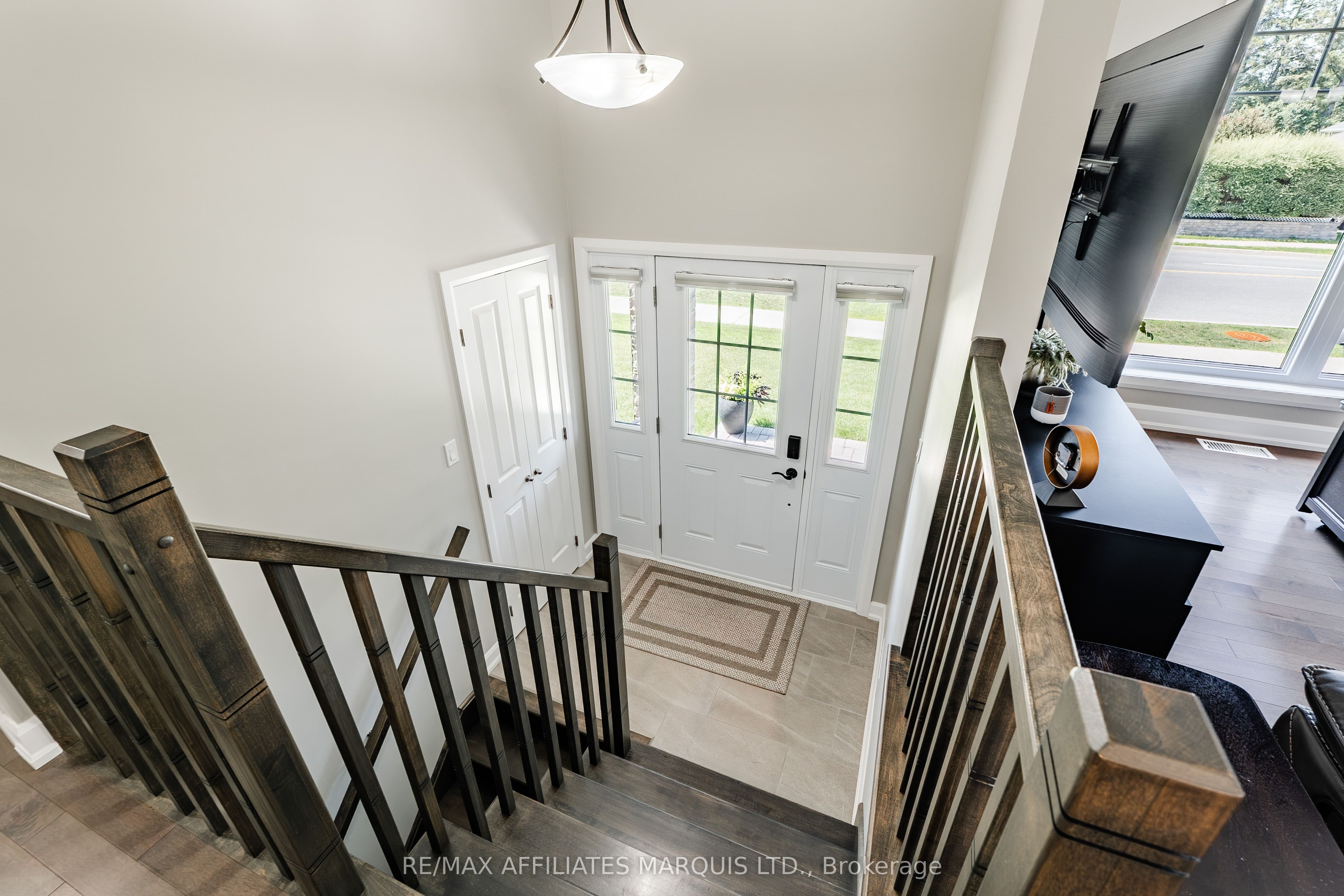 2 Mercier Avenue E, Cornwall, ON K6K 1S9