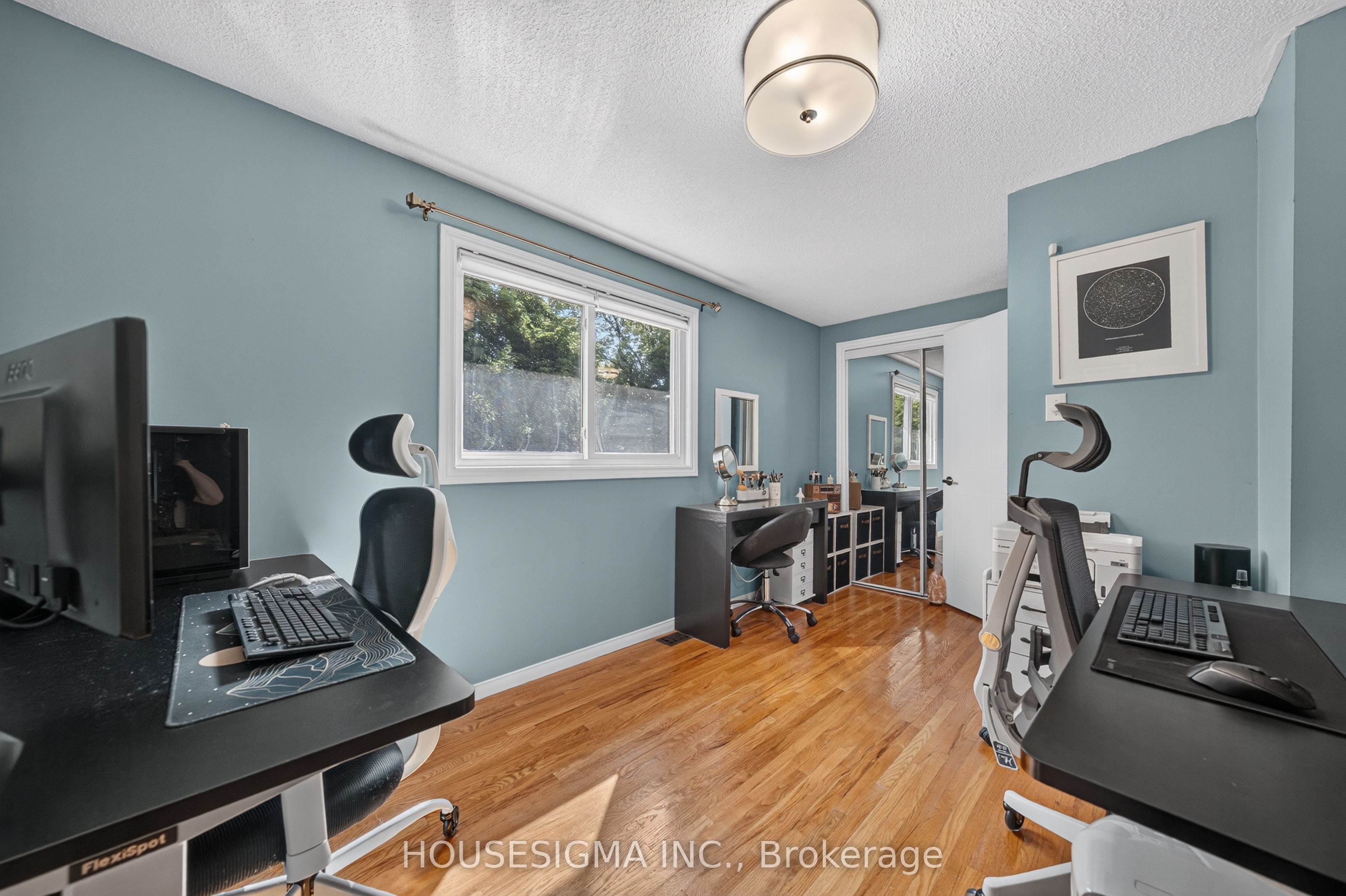129 Victoria Road N 17, Guelph, ON N1E 6V3