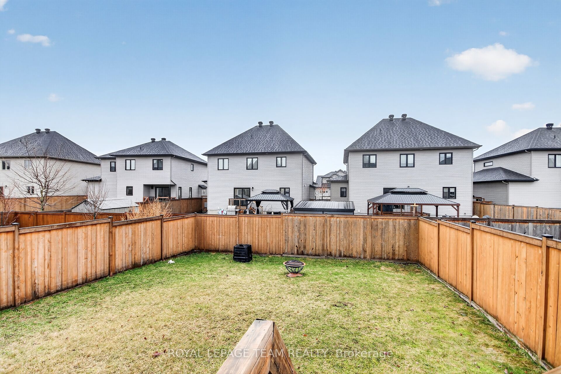 238 Belfort Street, Russell, ON K0A 1W0