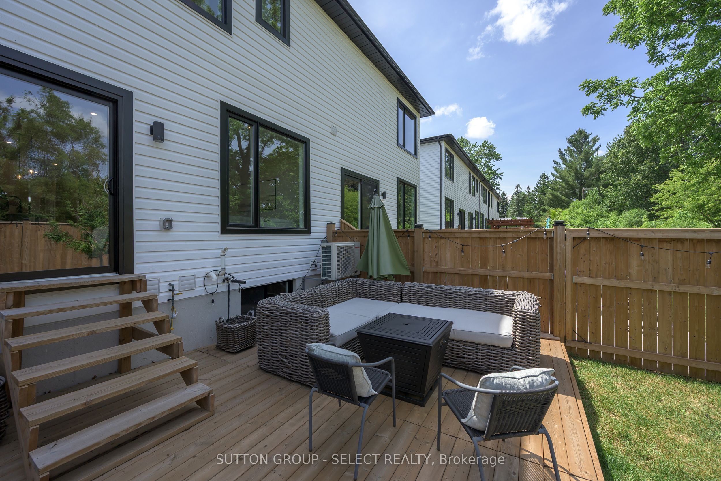 101 Swales Avenue 43, Strathroy-Caradoc, ON N7G 0C1