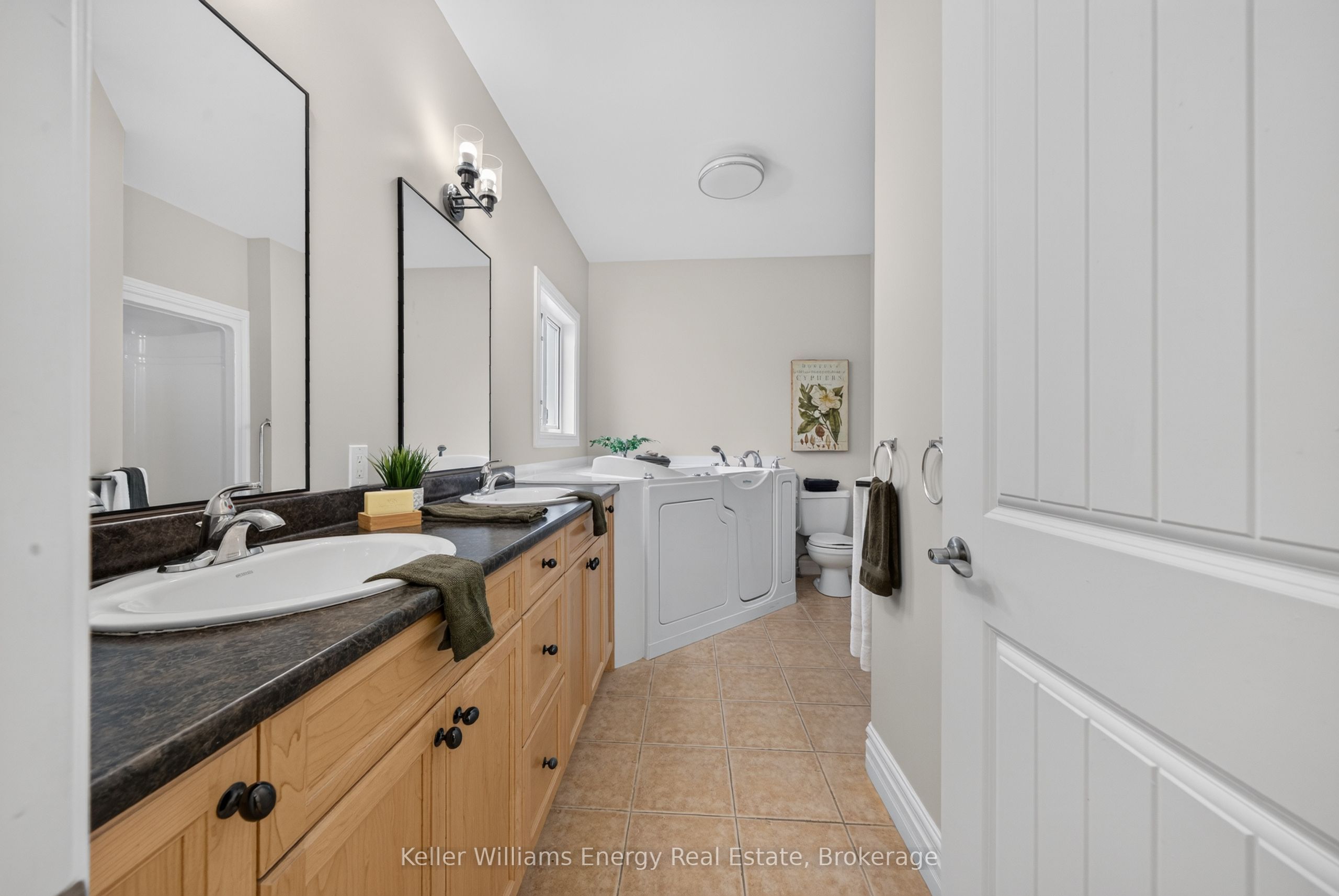 19 Jasper Avenue, Prince Edward County, ON K0K 2T0