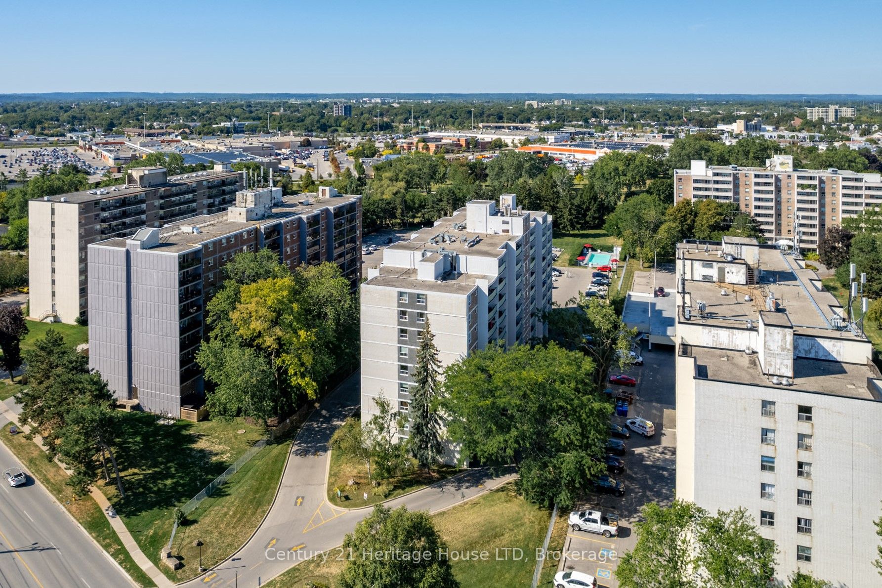359 Geneva Street 303, St. Catharines, ON L2N 2G5