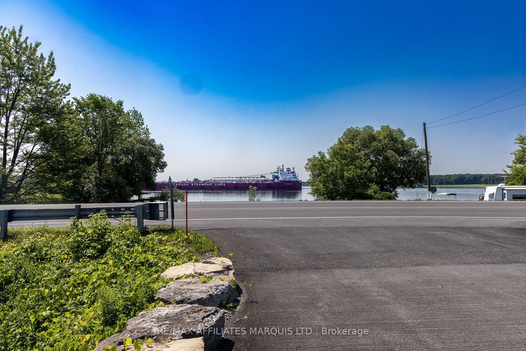 12057 LAKESHORE Drive, South Dundas, ON K0C 1X0