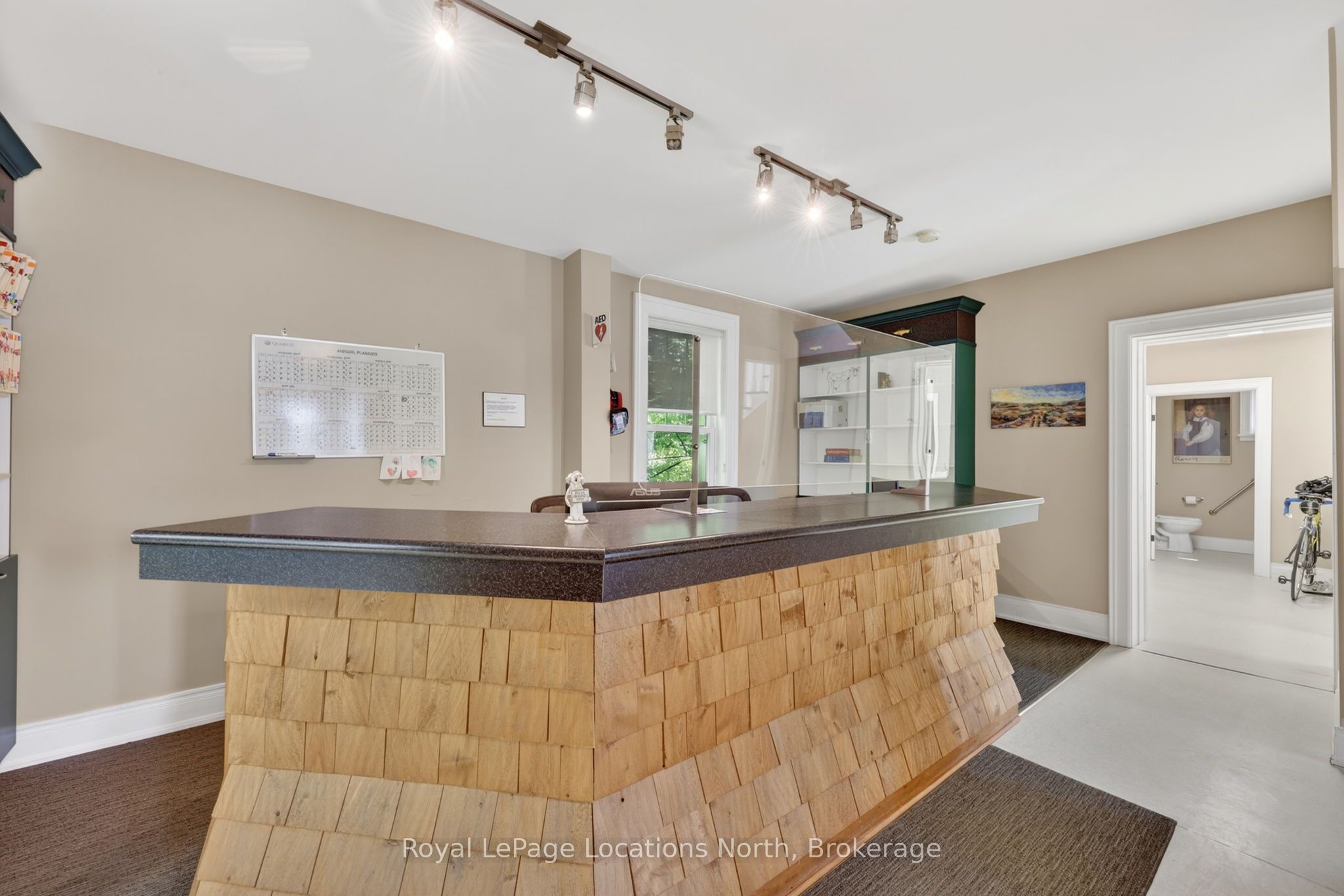 21 Bruce Street N, Blue Mountains, ON N0H 2P0