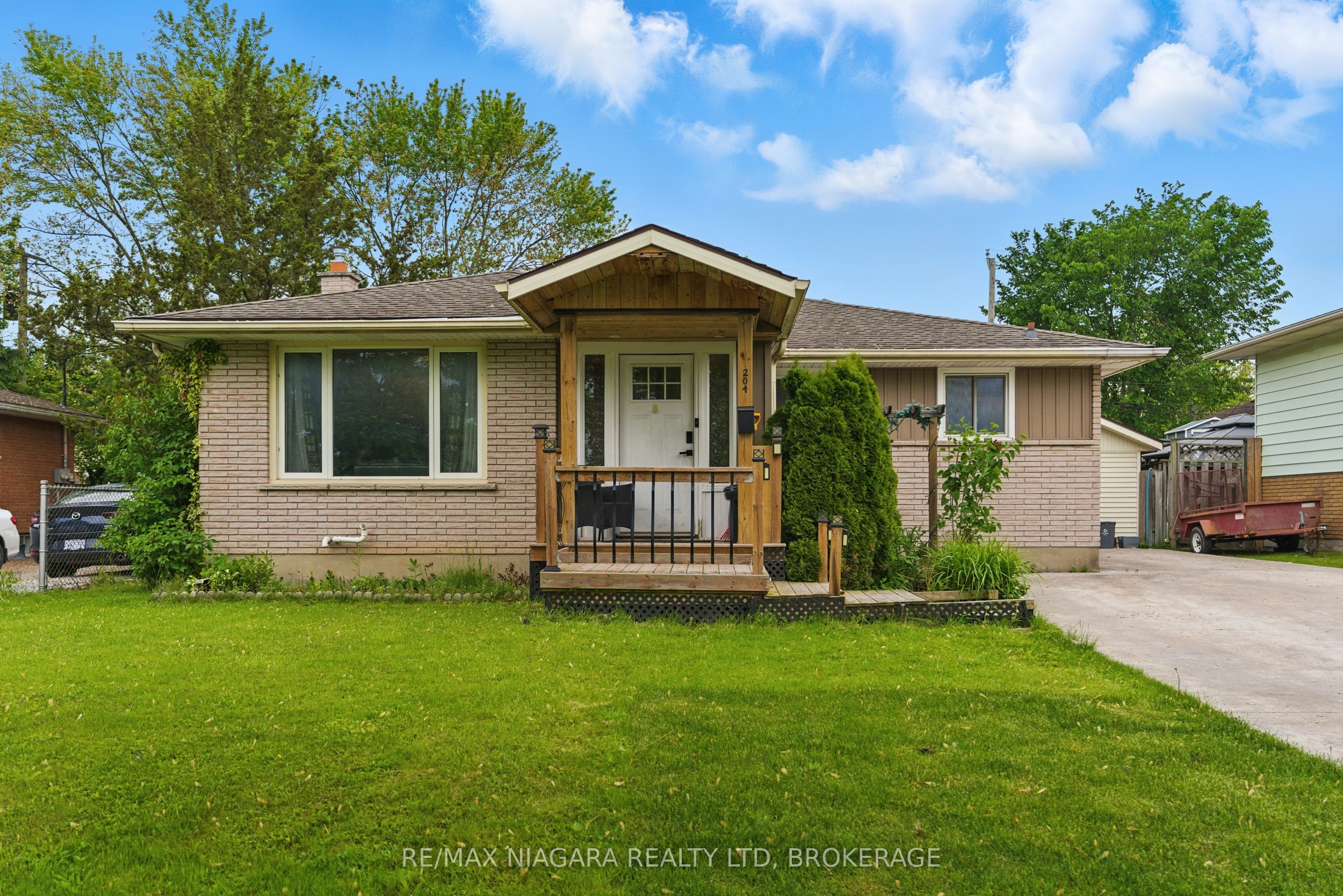 204 Hildred Street, Welland, ON L3B 1N1