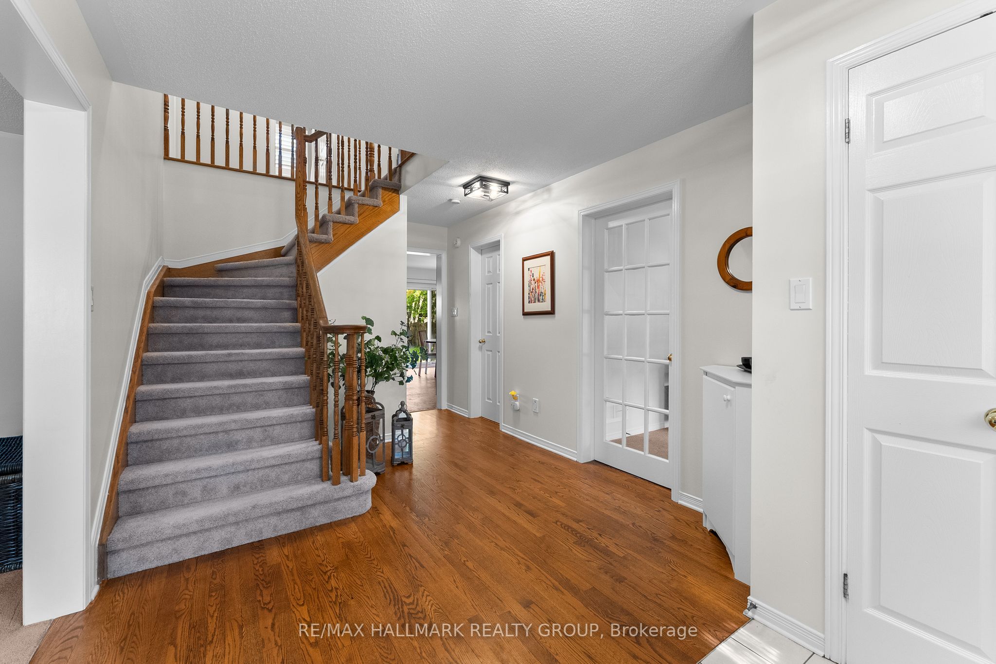 24 Wendell Avenue, Stittsville - Munster - Richmond, ON K2S 1G9