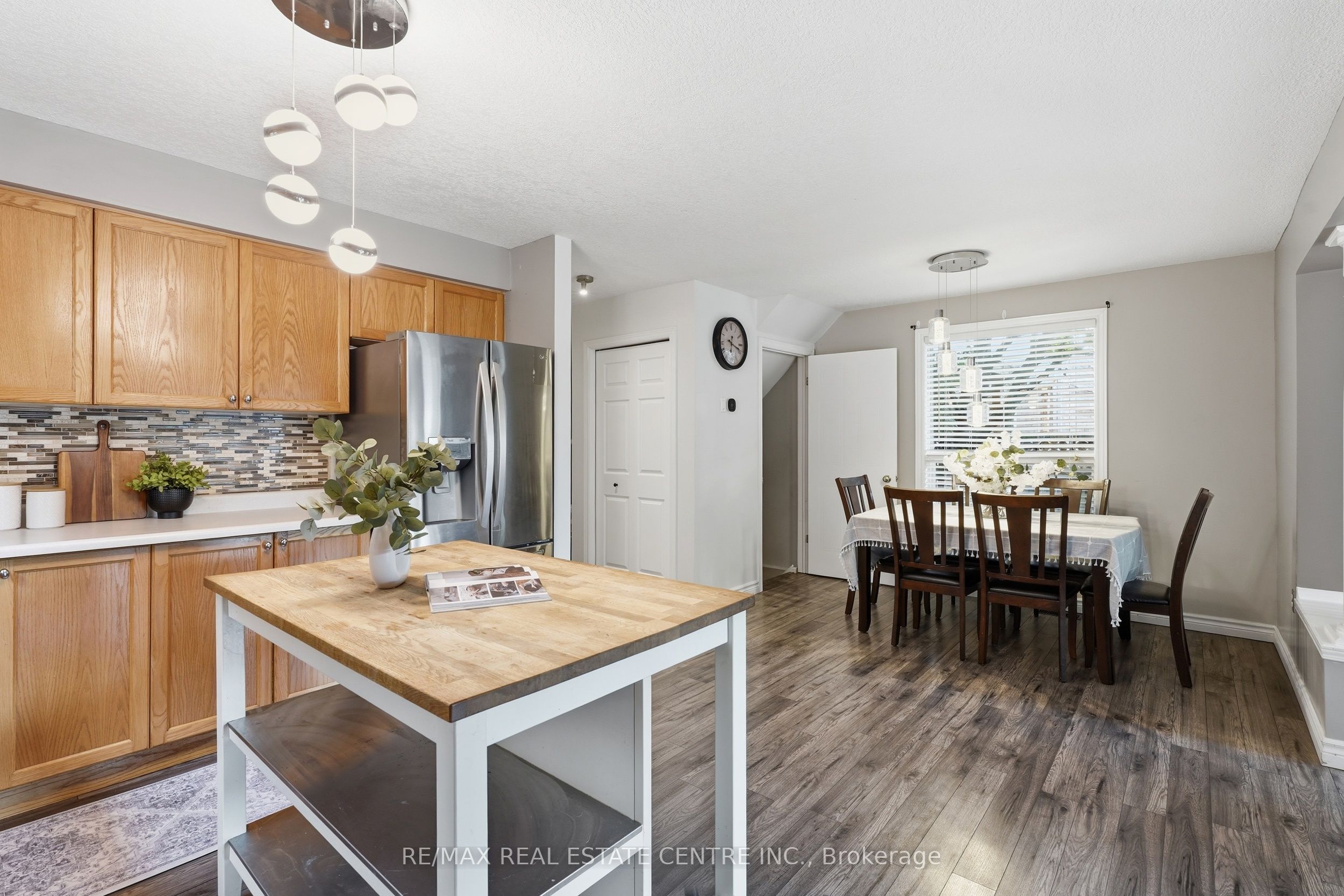 128 Houghton Street, Cambridge, ON N3C 4L3