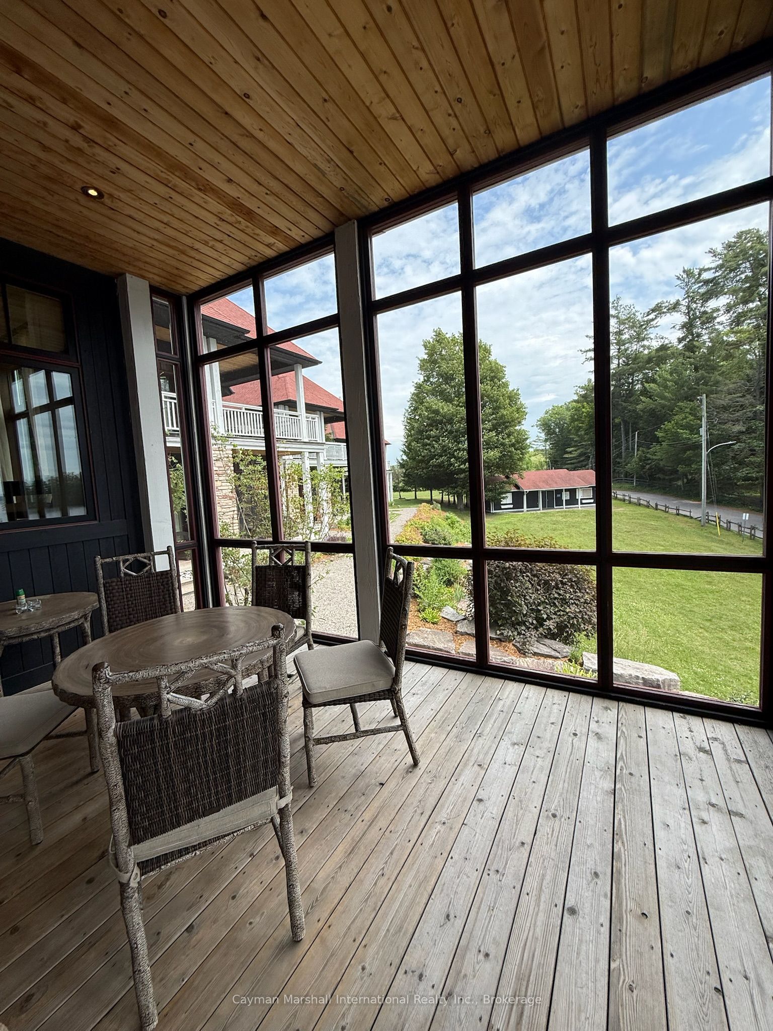 1003 Matthew's Drive, Muskoka Lakes, ON P0B 1P0