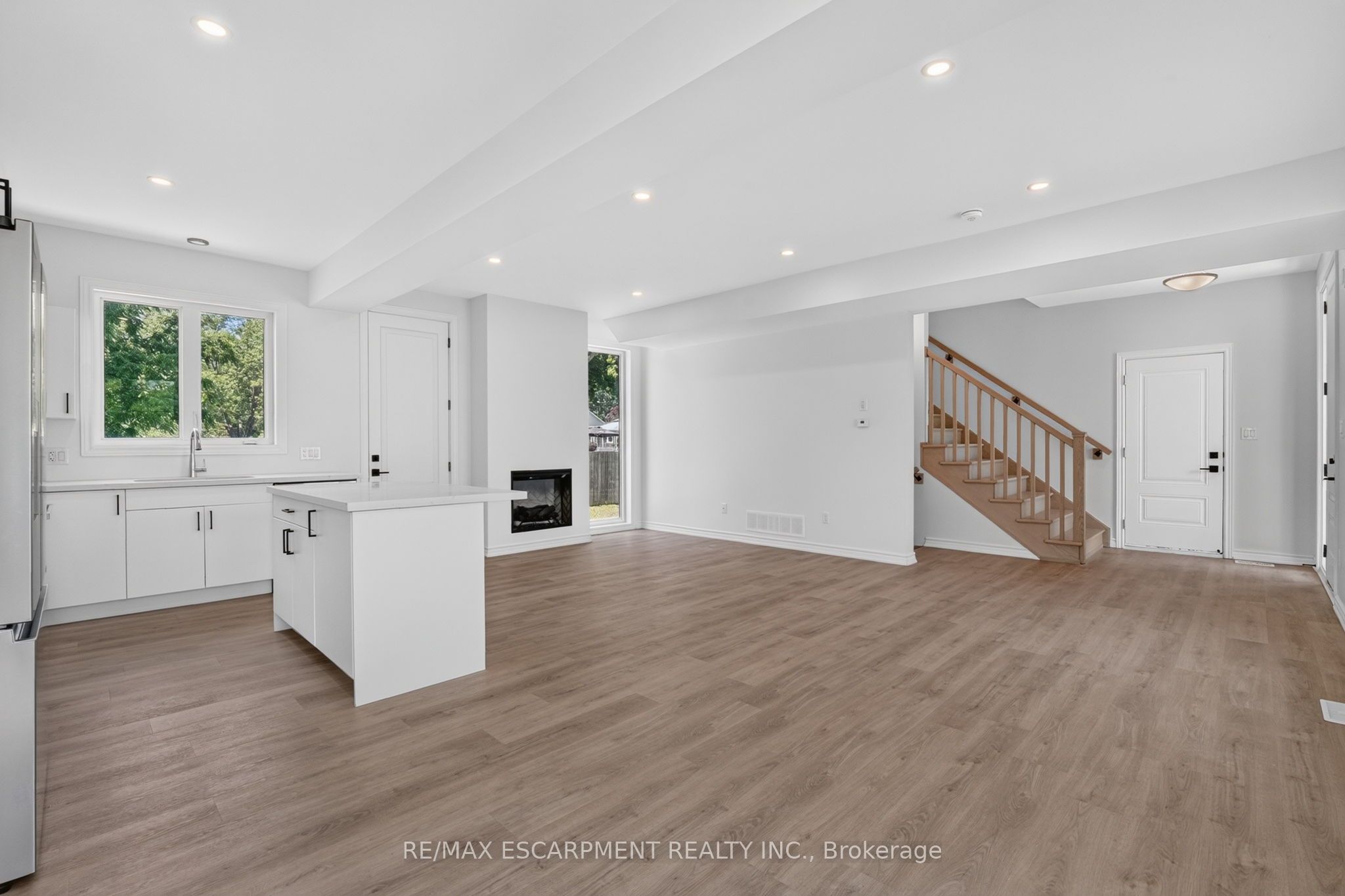 203 PARK Street, Fort Erie, ON L0S 1N0