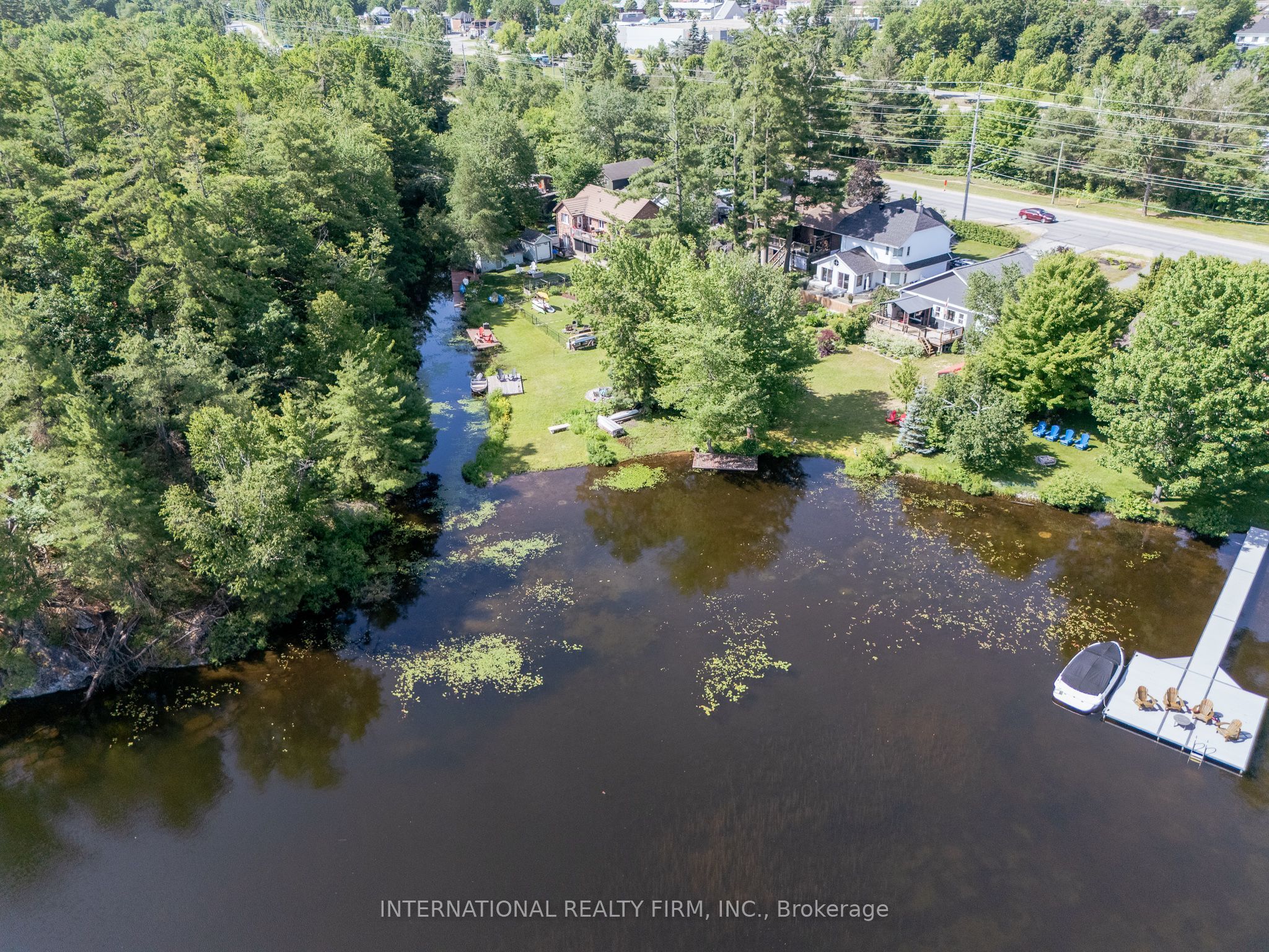 324 Bethune Drive N, Gravenhurst, ON P1P 1B8