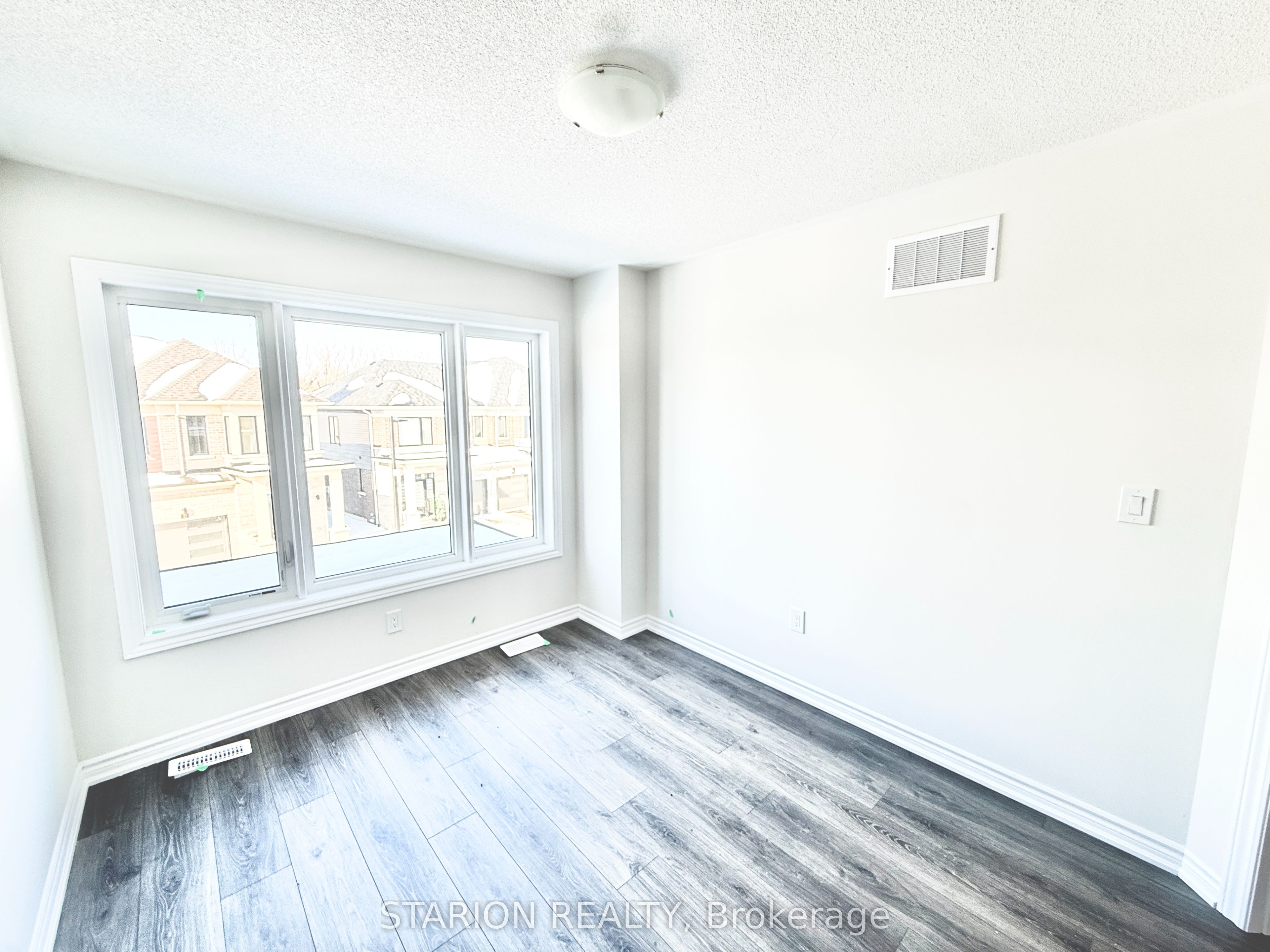 44 Hickey Lane, Kawartha Lakes, ON K9V 0T2