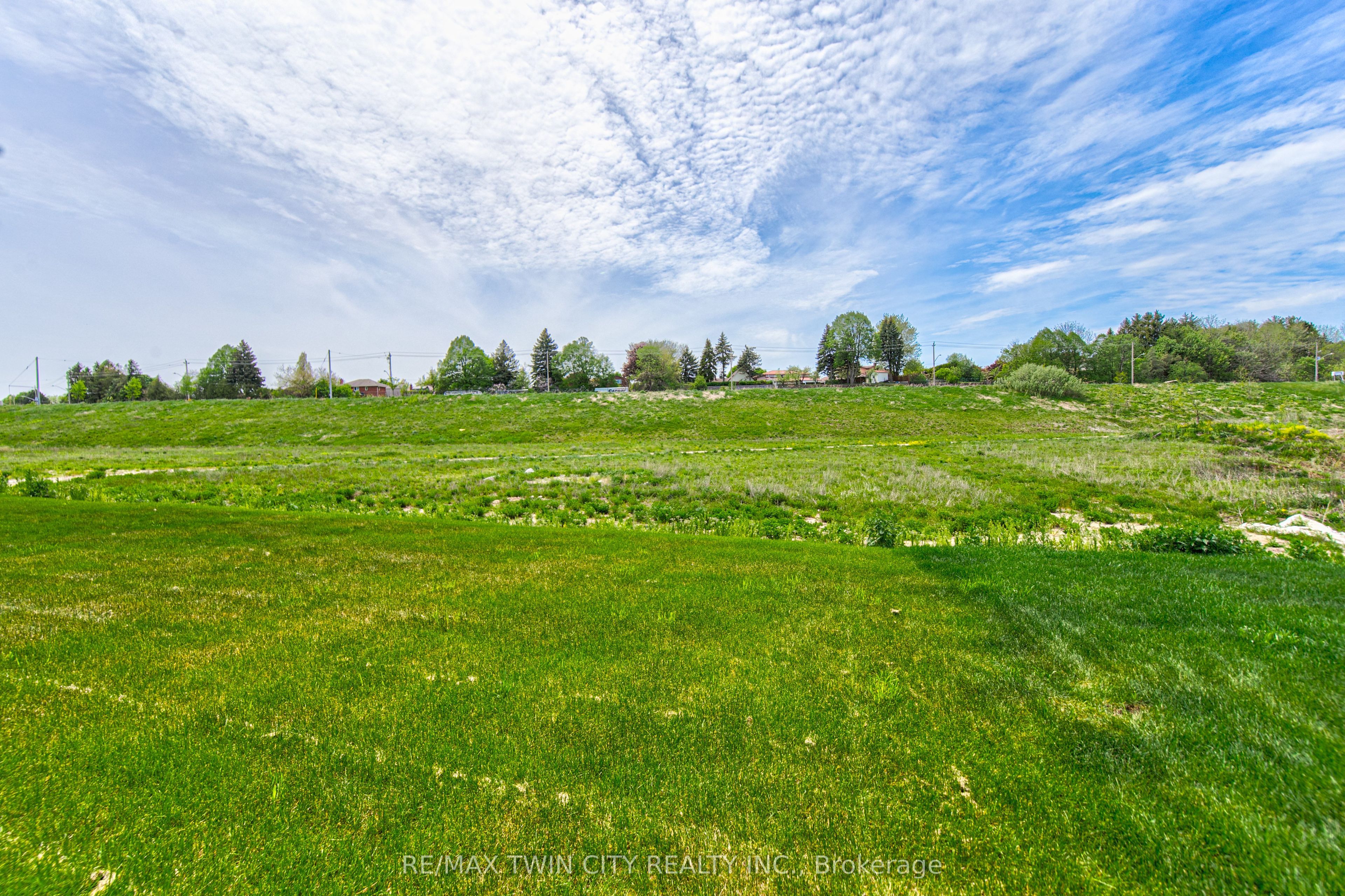 167 Dunnigan Drive, Kitchener, ON N2B 0B1