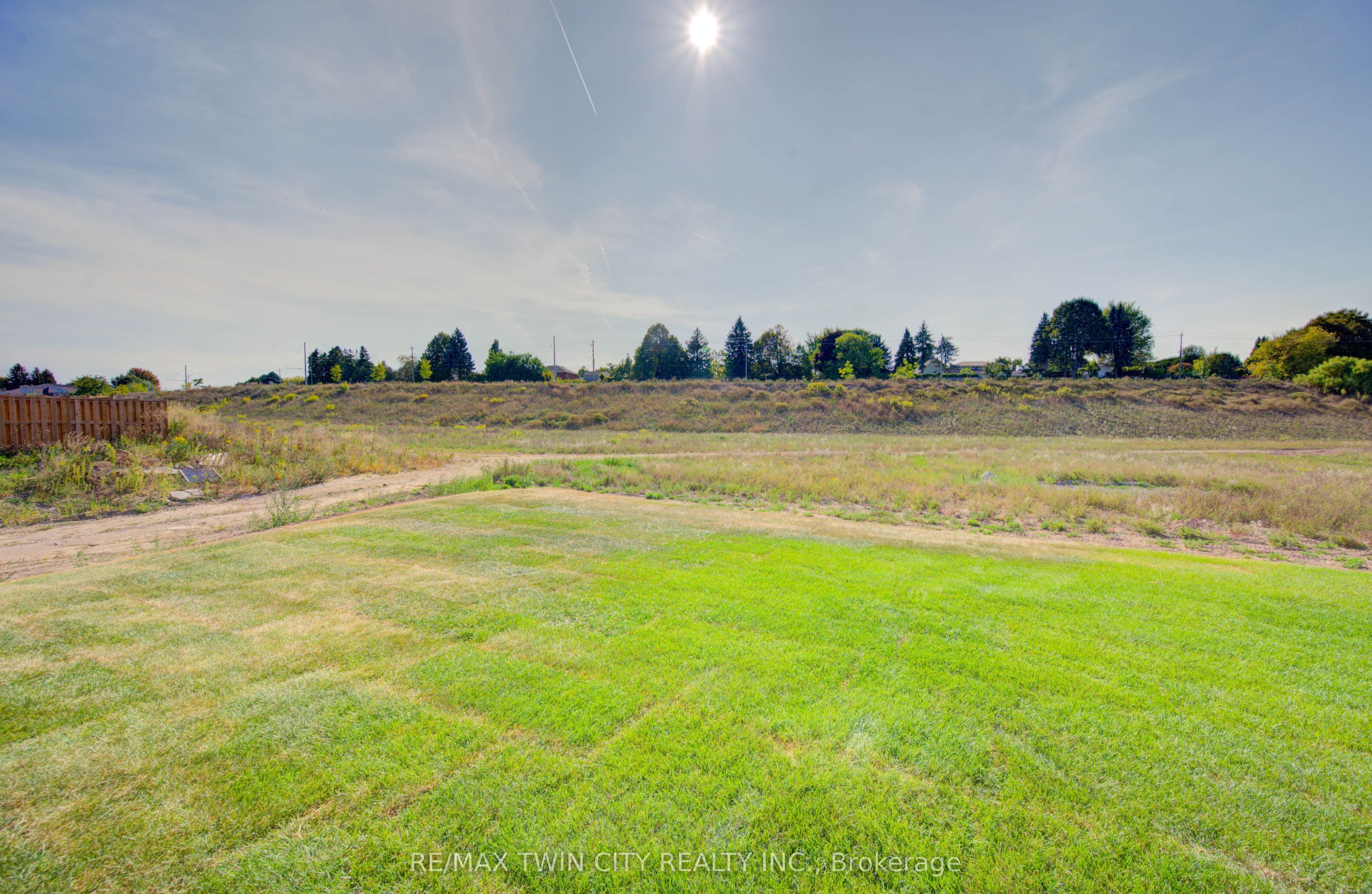 161 Dunnigan Drive, Kitchener, ON N2B 0B1