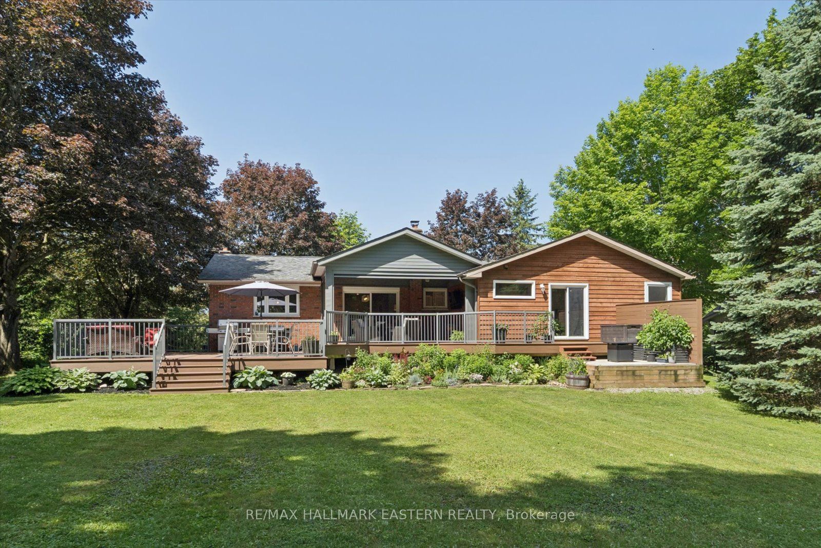 825 Tindle Bay Road, Selwyn, ON K9J 6X3