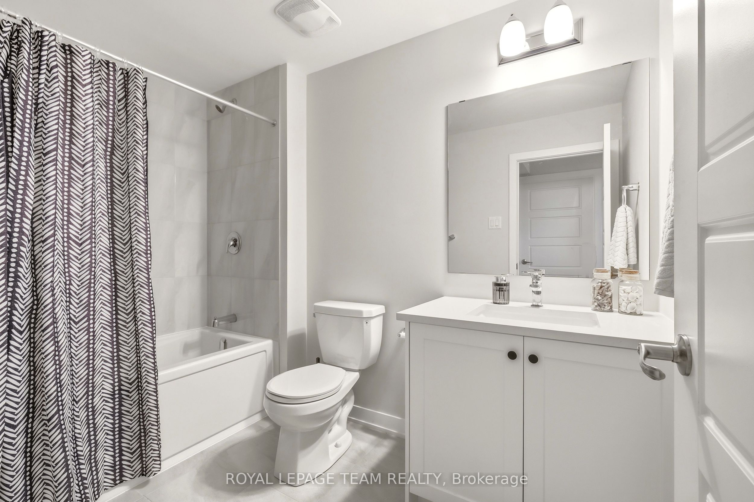 184 Robert Perry Street, North Grenville, ON K0G 1J0