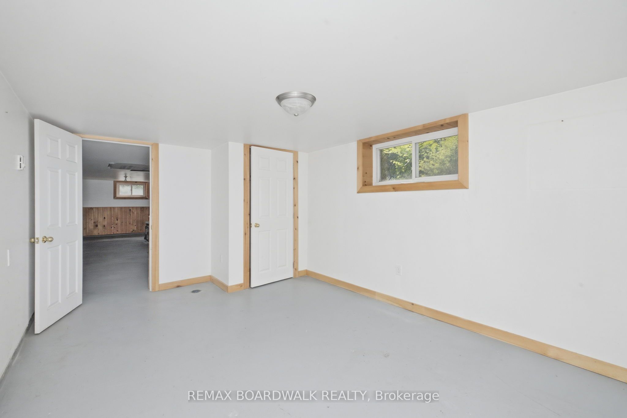 24 North Street N, Perth, ON K7H 2S5