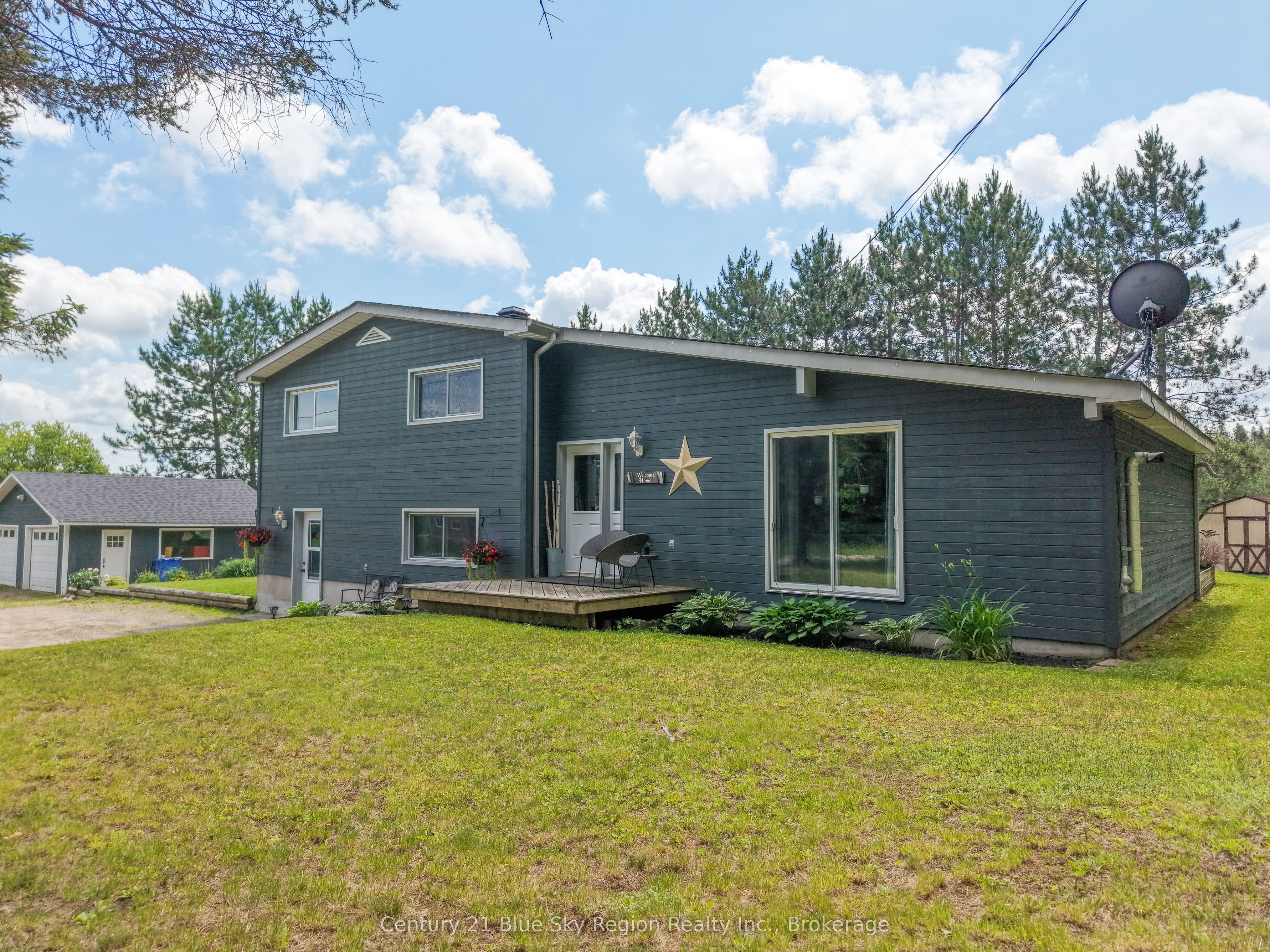 128 Hurtubise Road, East Ferris, ON P0H 1K0