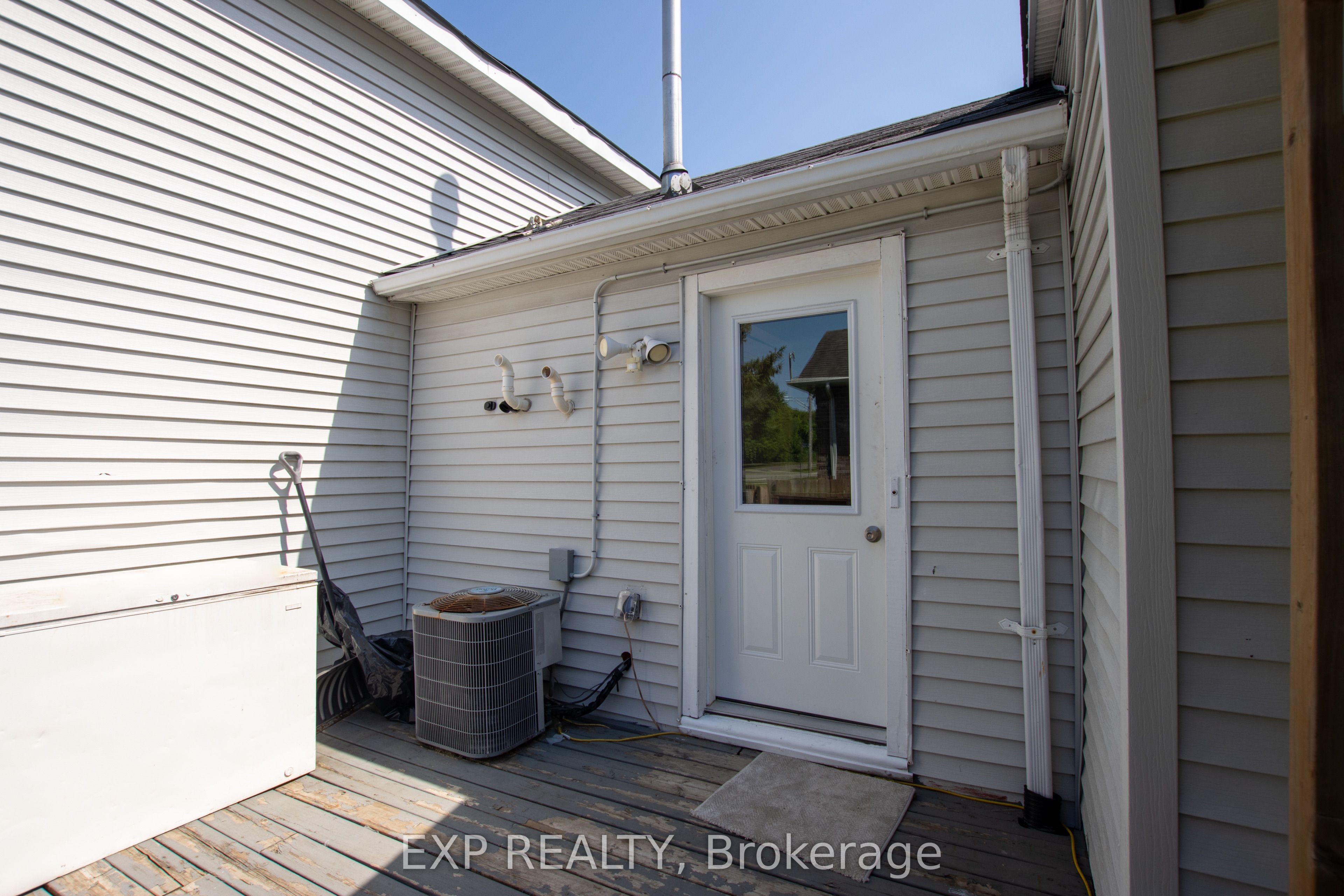 190 MUNROE Street, West Elgin, ON N0L 2P0