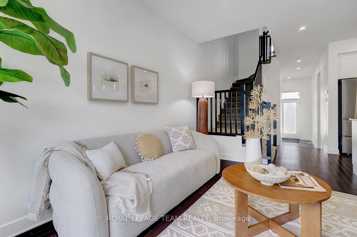 822 Chipping Circle, Blossom Park - Airport and Area, ON K4M 0E7